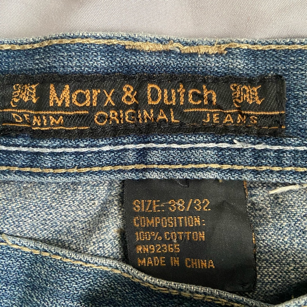 Jeans - Picture 7 of 8